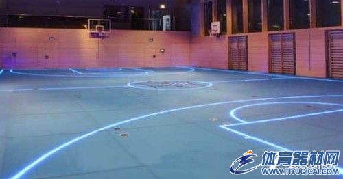 玻璃外壳 LED灯条助力体育馆地面划线